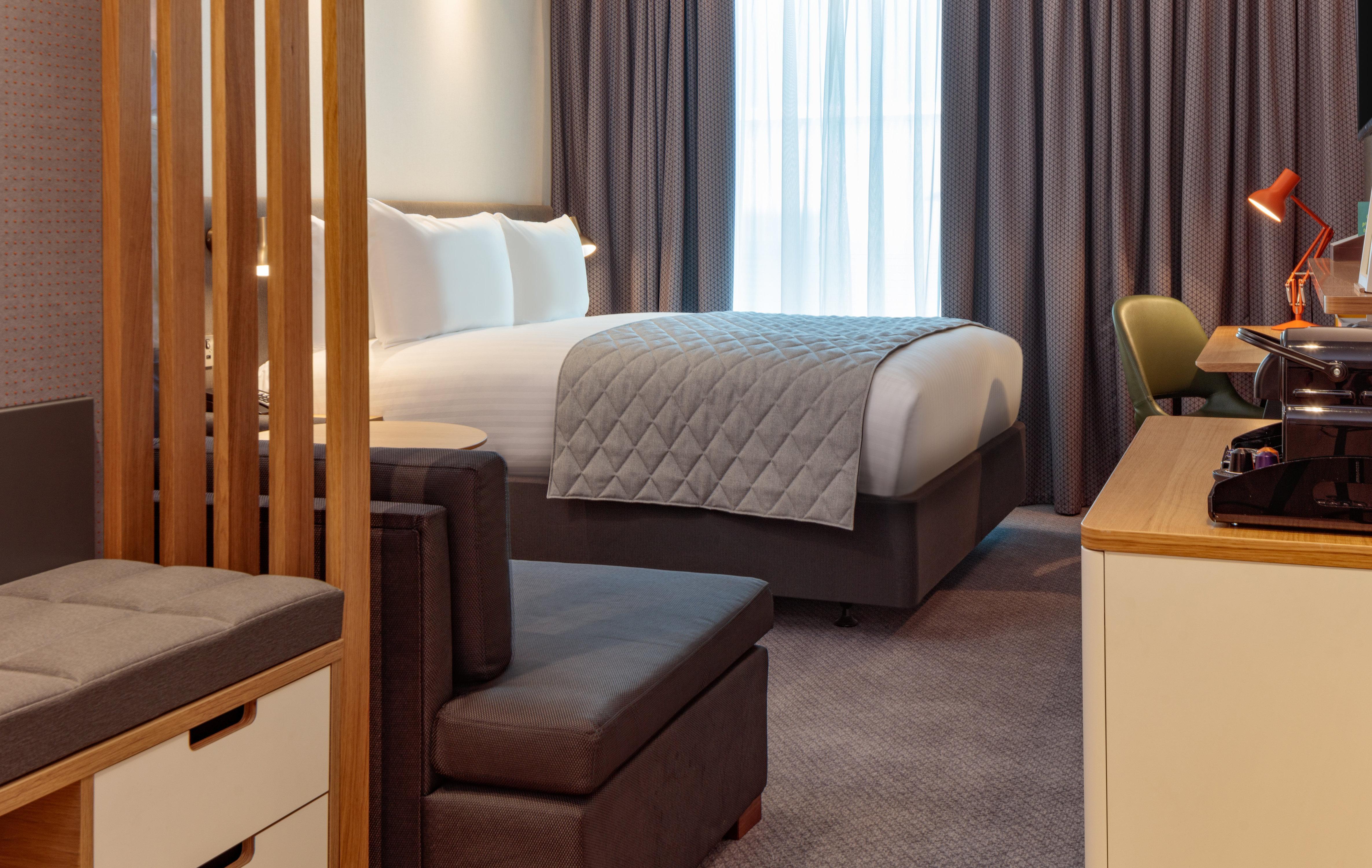 Holiday Inn London Heathrow - Bath Road By Ihg West Drayton  Exterior photo