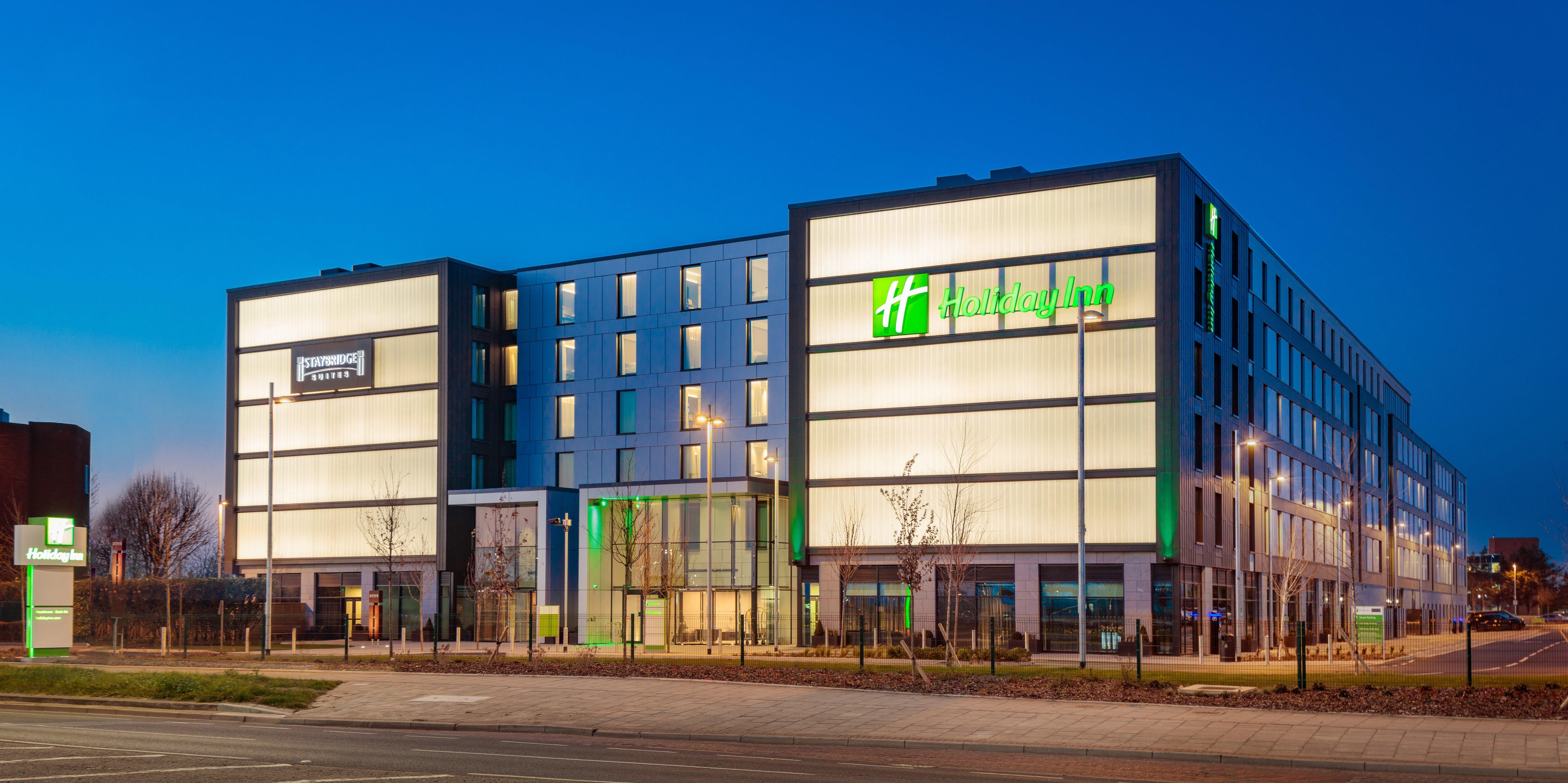Holiday Inn London Heathrow - Bath Road By Ihg West Drayton  Exterior photo