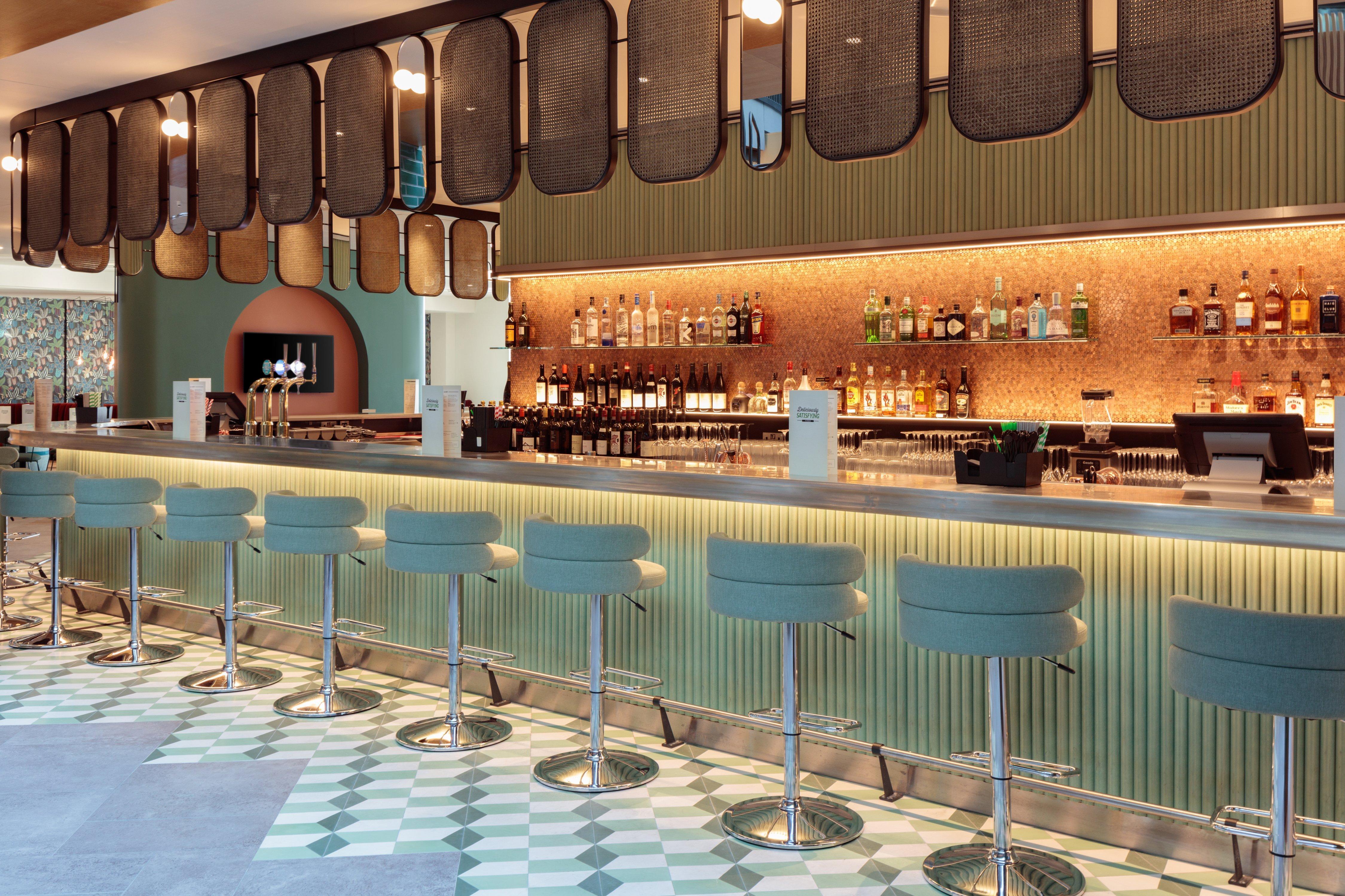 Holiday Inn London Heathrow - Bath Road By Ihg West Drayton  Exterior photo